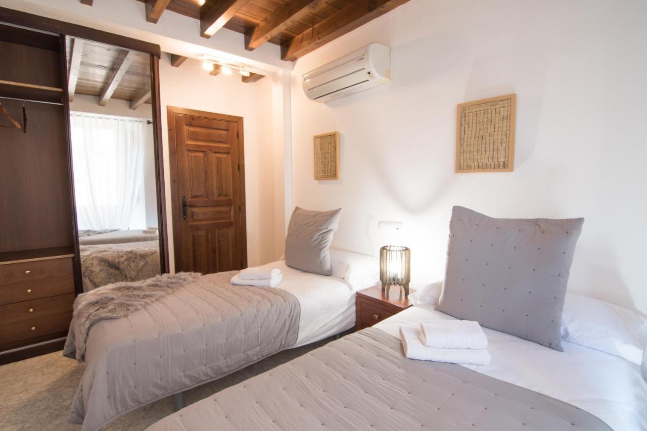 Tuguest Gracia Apartments Granada Buitenkant foto